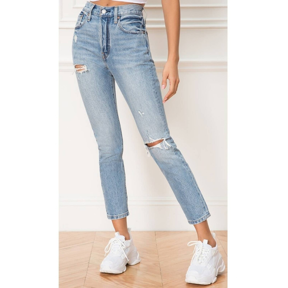Levi's 501 Revolve Skinny Jean In Can't Touch This 24X28